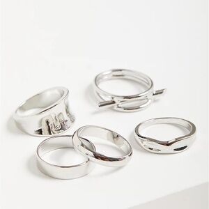 3/$25 Torrid Set of 5 Rings Classic Bar Ring Silver Tone Size 12